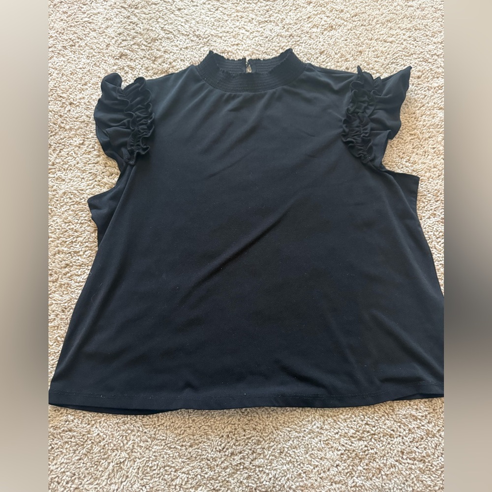 CeCe Black Ruffle Sleeve Blouse